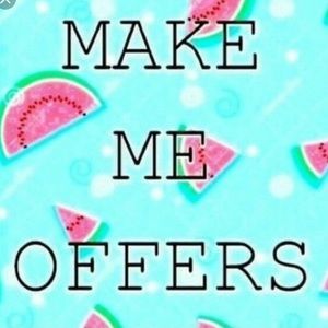 Come visit my closet 😊